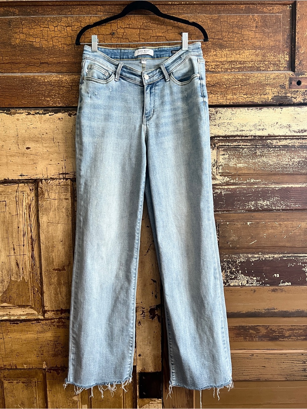 Judy Blue Light Wash Wide Leg Jeans Raw Hem High Rise Denim